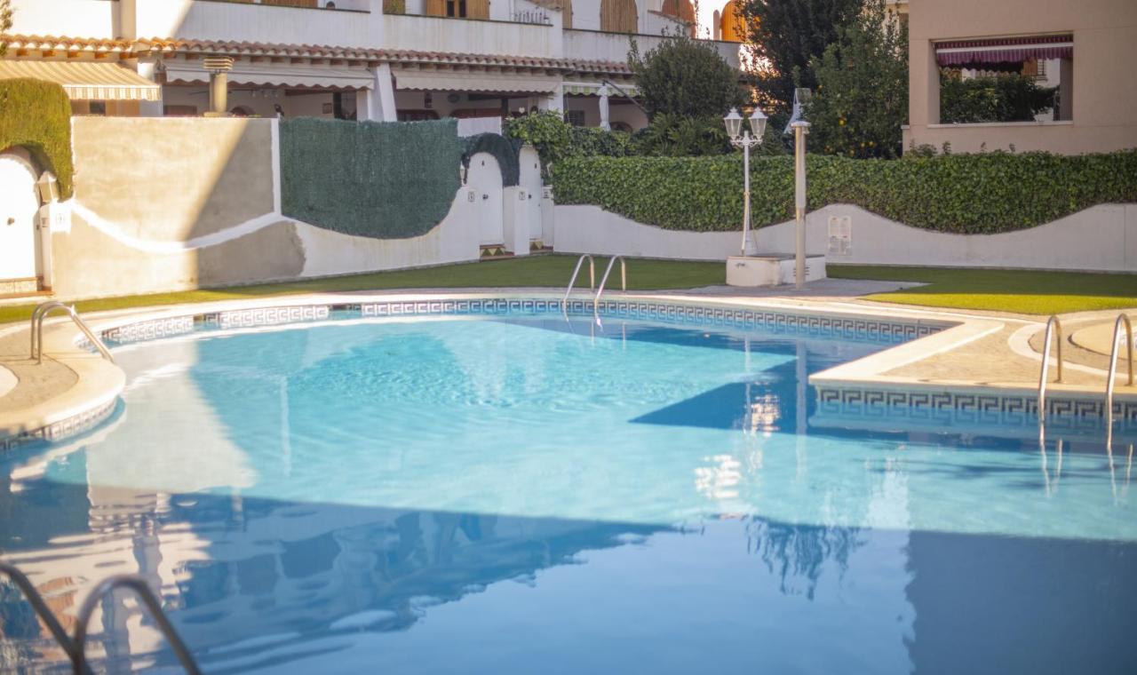 R142 Manila Resort Central Calafell Dış mekan fotoğraf