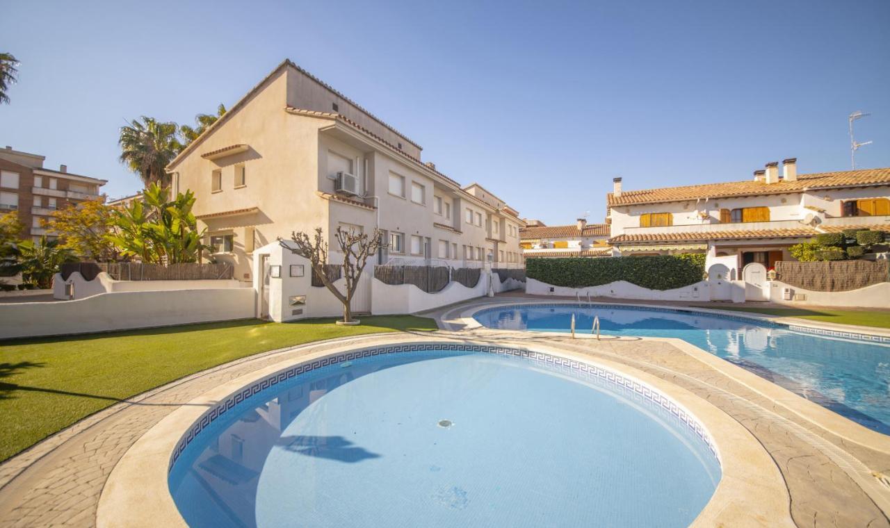 R142 Manila Resort Central Calafell Dış mekan fotoğraf