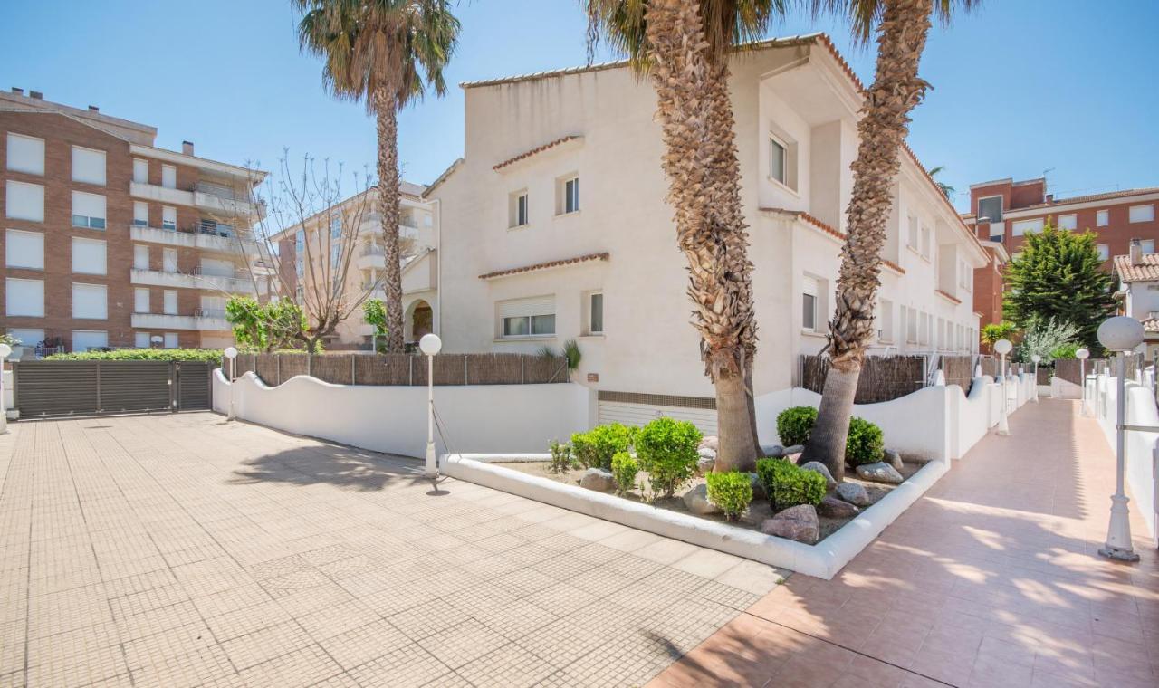 R142 Manila Resort Central Calafell Dış mekan fotoğraf