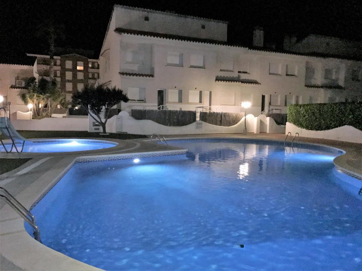 R142 Manila Resort Central Calafell Dış mekan fotoğraf